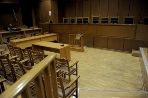 Για κακουργήματα παραπέμπονται τέσσερα μέλη της διοίκησης του ΠΕΣΥ