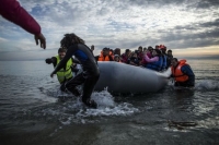 Παπαδημούλη ρωτά ΕΕ για τις προσφυγικές ροές στο Καστελόριζο
