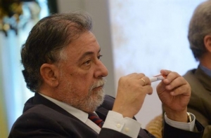 Νεολαία ΣΥΡΙΖΑ: Ζητά την αποπομπή Πανούση από την κυβέρνηση