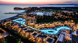 Υπερταμείο: Υπογραφή σύμβασης αξιοποίησης του ακινήτου «Σάνη Κασσάνδρας» στη Χαλκιδική