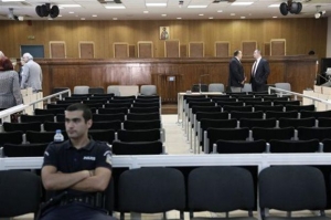 Στο στόχαστρο τα ΜΜΕ στη δίκη της Χρυσής Αυγής