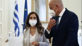 «Μας ανησυχεί ο αποσταθεροποιητικός ρόλος της γειτονικής Τουρκίας», δήλωσε ο Ν. Δένδιας στη συνάντηση του με Ζ. Ακάρ