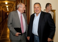 Καμμένος: Ξεκινούν καλύτερες μέρες για τον ελληνικό λαό