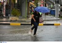 Καλοκαιρινό μπουρίνι με βροχές καταιγίδες το Σάββατο
