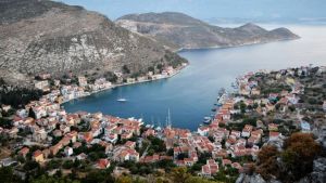 Ιταλία: Αφιέρωμα του “Rai Tre” στη διαδικασία εμβολιασμού κατοίκων στα μικρά ελληνικά νησιά, όπως οι Λειψοί