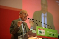 Ενας Σημίτης μόνο δεν φέρνει την... άνοιξη