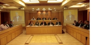 Ετοιμοι για δυναμικές κινητοποιήσεις δήμαρχοι και περιφερειάρχες σχετικά με τη δέσμευση των ταμειακών διαθεσίμων