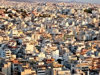 ΕΝΠΕ: Συνταγματική κατοχύρωση της κύριας κατοικίας φτωχών οφειλετών