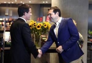 σίπρας-Βαλς υπέγραψαν οδικό χάρτη για τη στρατηγική σχέση Ελλάδας-Γαλλίας