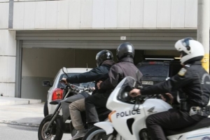 Σε απεργία πείνας τα φυλακισμένα μέλη των «Πυρήνων»