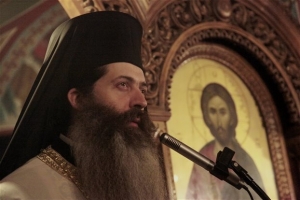 Ιερώνυμος: Ξένο προς την εκκλησιαστική ζωή το σύμφωνο συμβίωσης