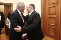 Το Κυπριακό και η «διχοτόμηση» ΚΚΕ - ΑΚΕΛ