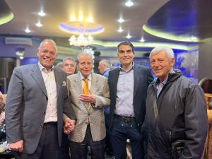 Συνάντηση του Δημήτρη Κούβελα με πολίτες της Καλαμαριάς