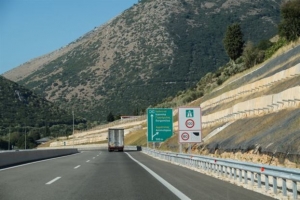 Στα εγκαίνια της Ιόνιας Οδού την Τρίτη ο Τσίπρας
