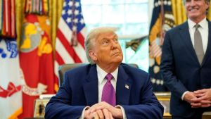 Βενεζουέλα: Απειλές για στρατιωτική επέμβαση από τις ΗΠΑ, δηλώνει ο Τραμπ