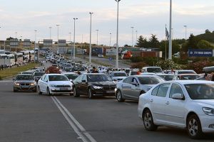 Σύριζα Κιλκίς: «Άλλο οι τουρίστες με τα κρουαζιερόπλοια και άλλο οι τουρίστες με τα αυτοκίνητα»