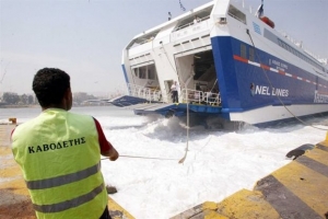 Στο Συμβούλιο Ακτοπλοϊκών Συγκοινωνιών το εάν θα κηρυχθεί έκπτωτη η ΝΕΛ