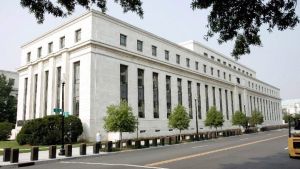 ΗΠΑ: Αύξηση 0,50% των επιτοκίων από την Fed