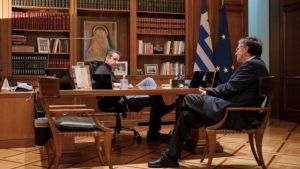 Ο Μητσοτάκης αποφασίζει: Πώς και πότε ανοίγουν καταστήματα, σχολεία – Οι "νάρκες"