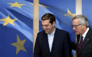 Κρίσιμη τηλεφωνική επικοινωνία Τσίπρα-Γιούνκερ