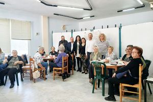 Μια γιορτή με ζεστασιά και αγάπη για τους ηλικιωμένους του Χέρσου