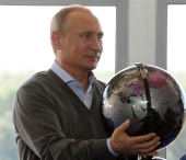 Ευρωπαϊκά ΜΜΕ φέρουν τον Πούτιν με άγριες ιμπεριαλιστικές τάσεις