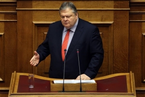 Βενιζέλος: Θεσμικός τρόμος από τις δηλώσεις Σακελλαρίου