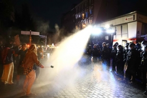 Αστυνομική βία στο Αμβούργο της G20; Άνοιξαν 35 έρευνες κατά ενστόλων