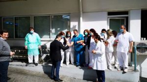 Τσούγκρισαν αυγά στον Ευαγγελισμό - "Οι ευχές για Υγεία πιο επίκαιρες απο ποτέ"