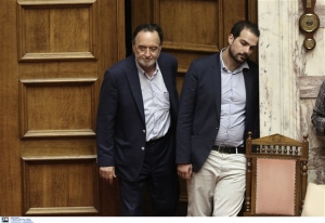 «Αξίζει βραβείο μυθοπλασίας» απαντούν στους FT συνεργάτες του Π.Λαφαζάνη