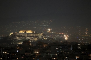 Συνελήφθησαν παρκαδόροι και υπεύθυνοι κέντρων διασκέδασης στην Αττική