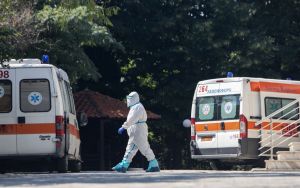Κορονοϊός – Ελλάδα: Νεκρός 88χρονος – 233 συνολικά
