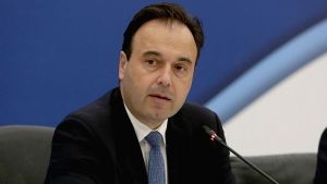 Στρατηγική ανάπτυξης της τεχνητής νοημοσύνης με προληπτικά μέτρα κατά της κακής χρήσης