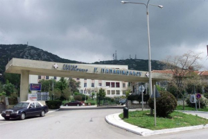 Θεσσαλονίκη: Μυστήριο με σορό νεαρού στο «Παπανικολάου»