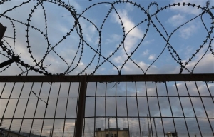 Συνεχίζονται οι αντιδράσεις για τη δίκη της Χρυσής Αυγής στον Κορυδαλλό