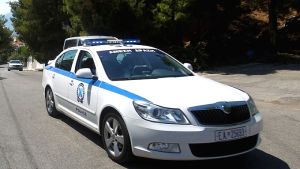 Ένταση μετά από τροχαίο στην Πολίχνη – Συνελήφθη 25χρονος