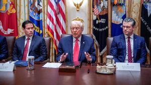 Προειδοποίηση Τραμπ: Στρατιωτική δράση κατά χωρών που διακινούν ναρκωτικά προς τις ΗΠΑ