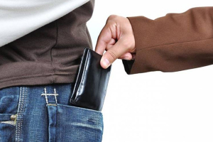 Αρπαξε πορτοφόλι μέσα από λογιστικό γραφείο στο Κιλκίς