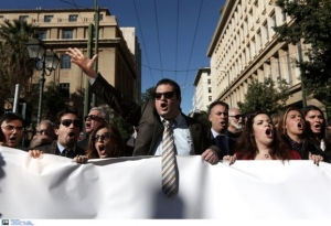 Νέος γύρος διαμαρτυρίας από τους επιστημονικούς φορείς