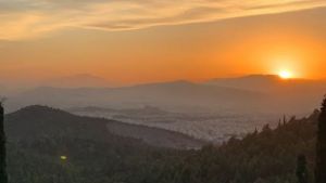 Υψηλές θερμοκρασίας με αφρικανική σκόνη μέχρι και Δευτέρα -Μεταβολή στα μέσα της άλλης εβδομάδας