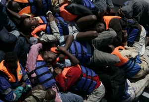 Save the Children: Φόβοι για δεκάδες νεκρούς μετανάστες στη Μεσόγειο