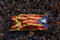 Γλιτώνει η Καταλονία τις νέες κάλπες, αποχωρεί ο Αρτούρ Μας