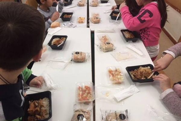 Οι μαθητές 20 σχολείων του Δήμου Κιλκίς στο πρόγραμμα σχολικών γευμάτων