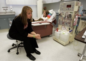 Φίλτρα τεχνητού νεφρού μόνο για τέσσερις ημέρες διαθέτει το ΑΧΕΠΑ