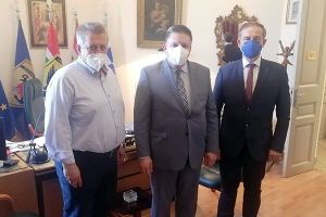 Στο δήμο Παιονίας μεταβιβάζεται η πλατεία 28ης Οκτωβρίου και ξεκινά η ανάπλασή της