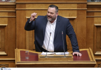Πρόκληση Λαγού στην Ολομέλεια - Διακόπηκε προσωρινά η συνεδρίαση