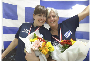 Σήκωσαν την ελληνική σημαία στην Τουρκία!