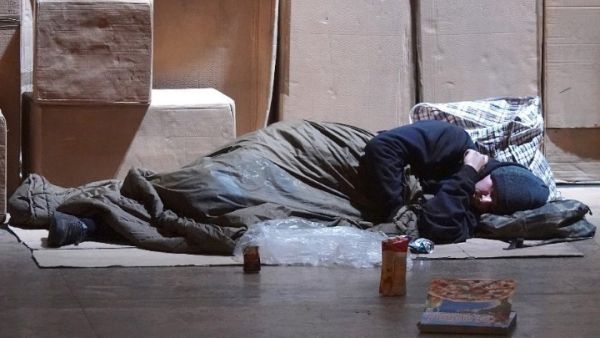 Θεσσαλονίκη: Ένα σπιτικό για αστέγους μέσα από το πρόγραμμα «Στέγαση και Εργασία»   