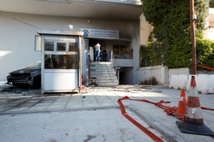 Ανάληψη ευθύνης για την επίθεση στο αστυνομικό τμήμα Πεύκης - Απειλές προς δικαστές και Κ. Μητσοτάκη