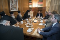 Τι συζητήθηκε πίσω από τις κλειστές πόρτες του Μαξίμου στη συνάντηση Τσίπρα - Ιερώνυμου